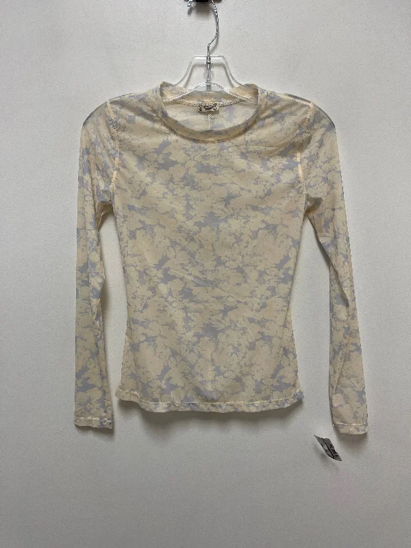 Top Long Sleeve By Free People In Blue & Yellow, Size: Xs